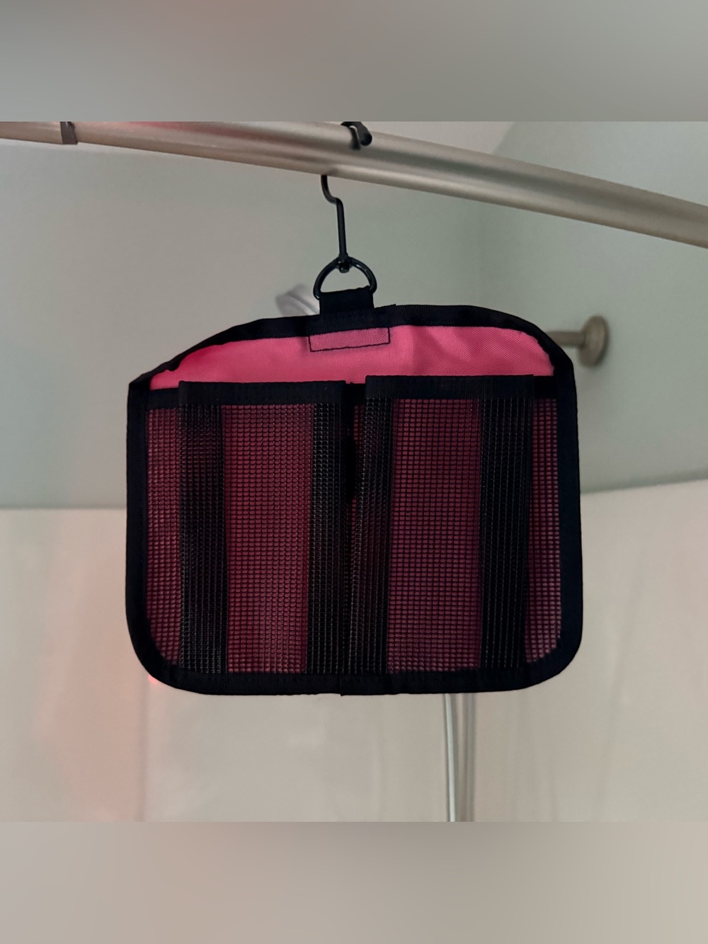 L.L.Bean Pink Hanging Travel Toiletry Bag Organizer | Large Cosmetic Case - Picture 9 of 14